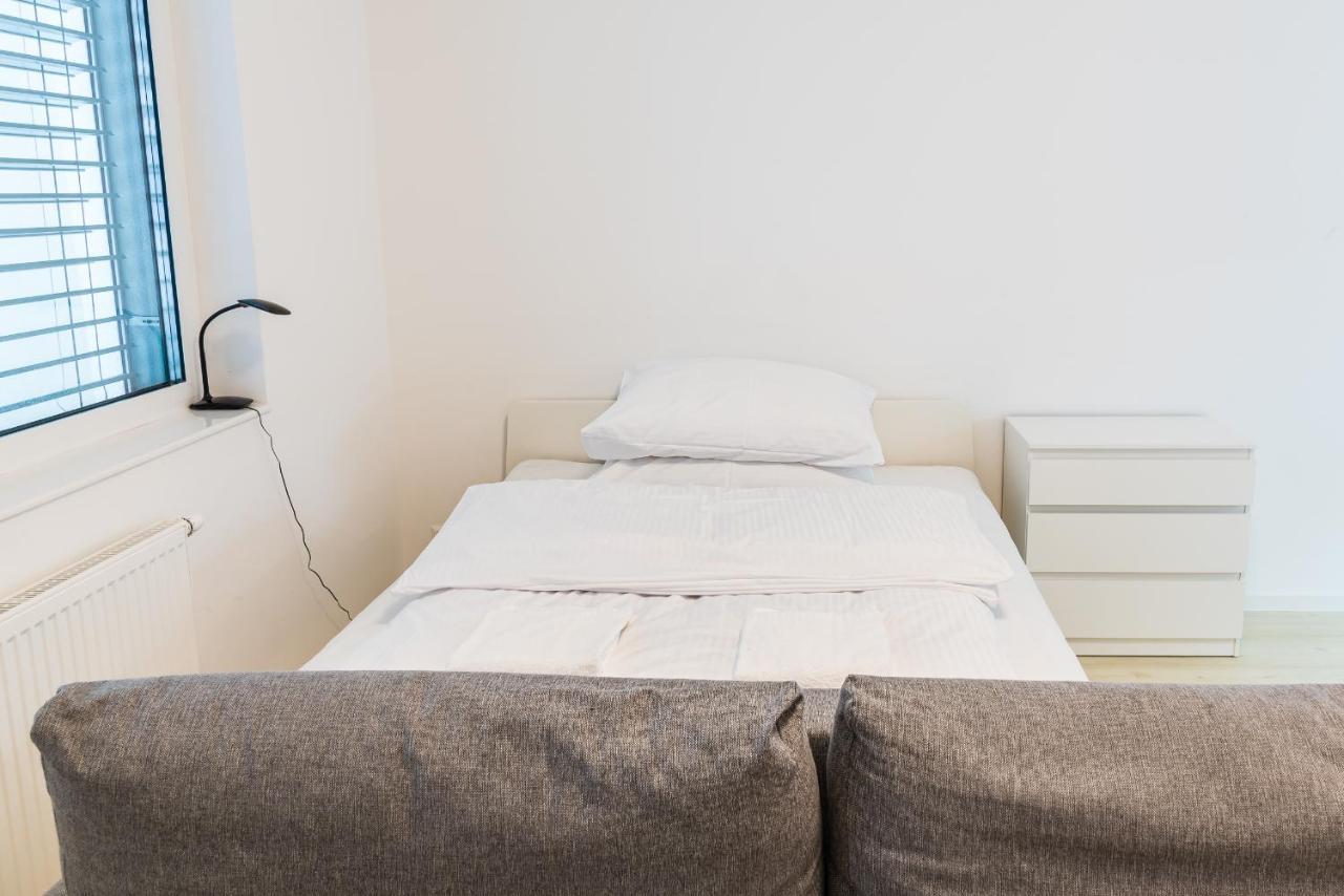 City Castle Apartments Free Parking Bratislava Exterior foto